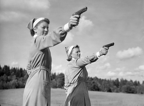 nuns_with_guns.jpg